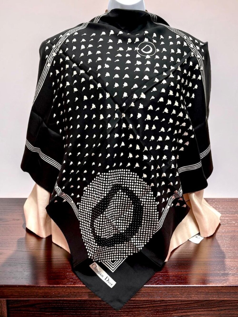 Classic  Christian Dior 100% Silk Scarf  Satin 31" x31" black white Logo"D"  (78